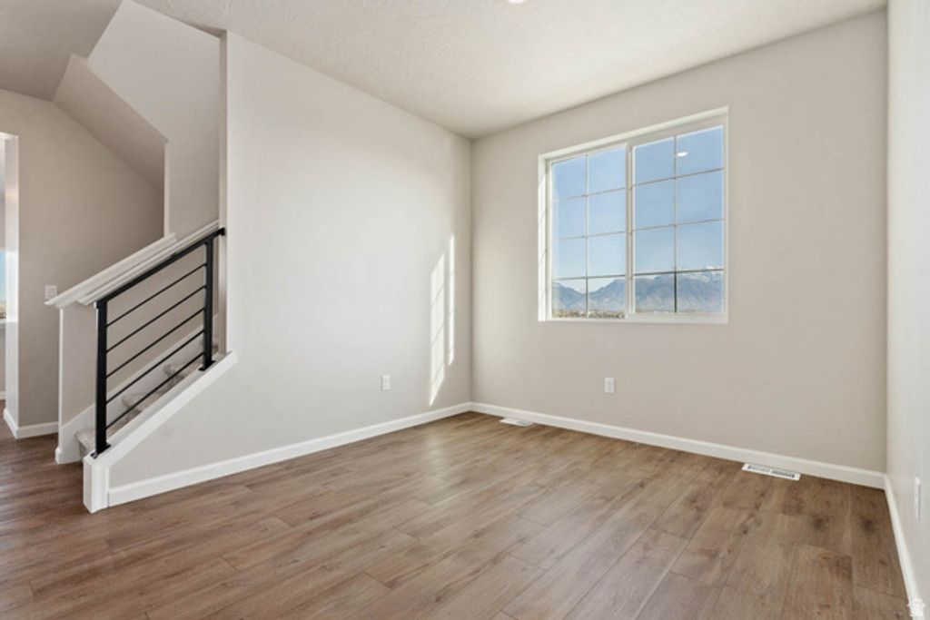 7102 N CAIRNS WAY, Eagle Mountain, UT 84005 — photo 4
