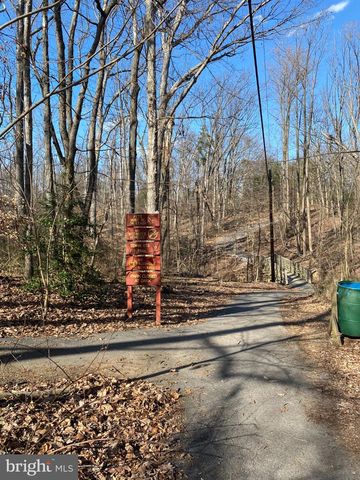 6544 SULKY LN, Annandale, VA 22003