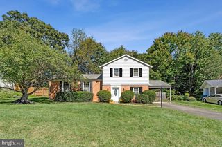 6544 SULKY LN, Annandale, VA 22003