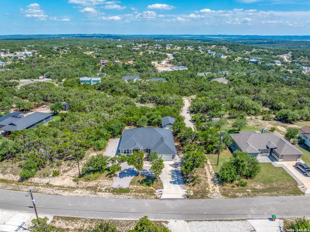 819 Primrose Path, Canyon Lake, TX 78133