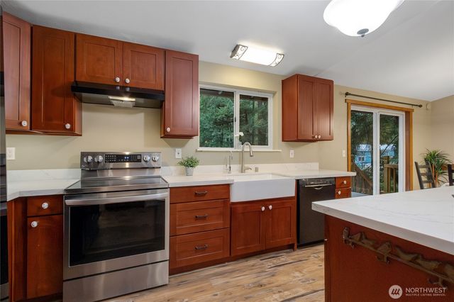 23015 126th Street E, Buckley, WA 98321