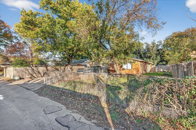 2701 Emberwood Drive, Garland, TX 75043