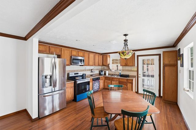 370 County Road 1333, Liberty, TX 77575