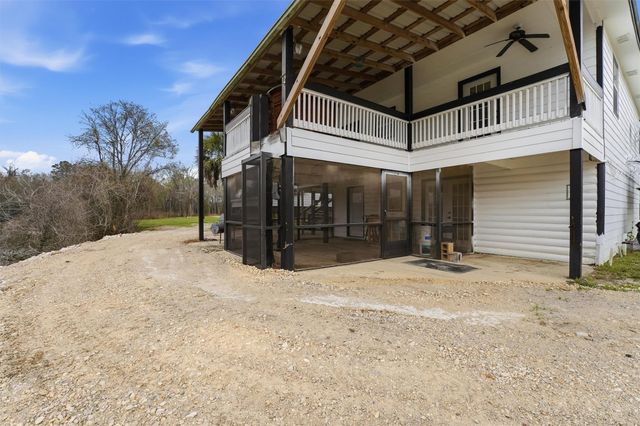 370 County Road 1333, Liberty, TX 77575