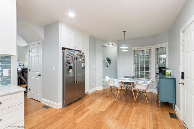 308 Lunt Avenue, Schaumburg, IL 60193