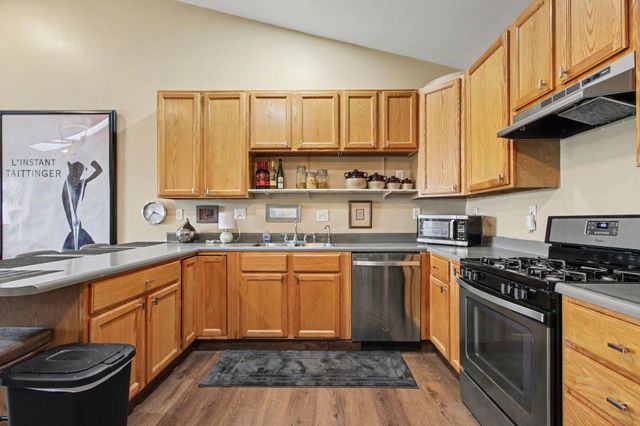 2208 Stori Lane, Valparaiso, IN 46383