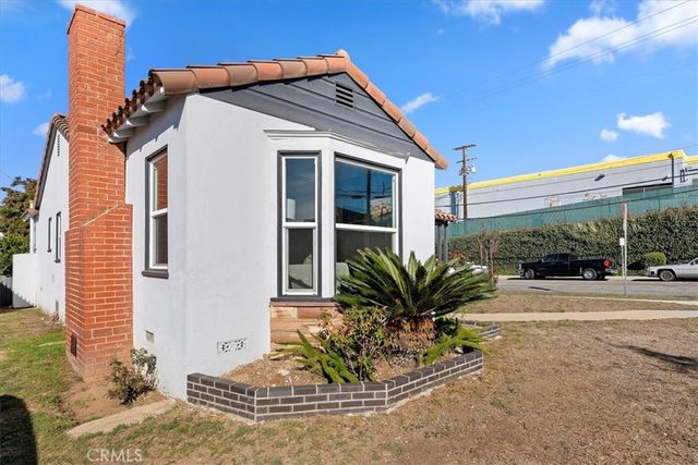 1905 W 115th, Los Angeles, CA 90047