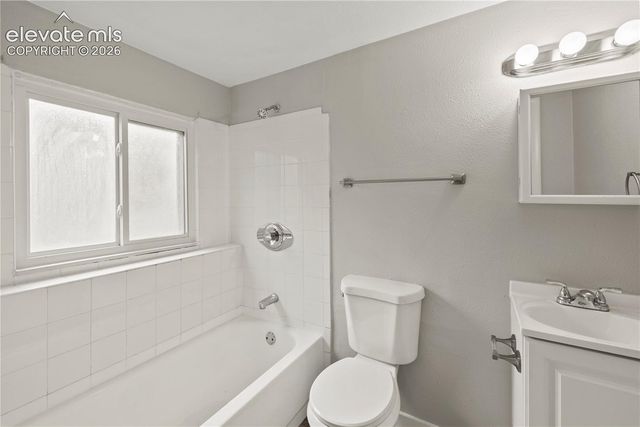 4316 College View Drive, Colorado Springs, CO 80906