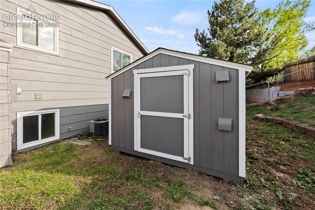 4316 College View Drive, Colorado Springs, CO 80906