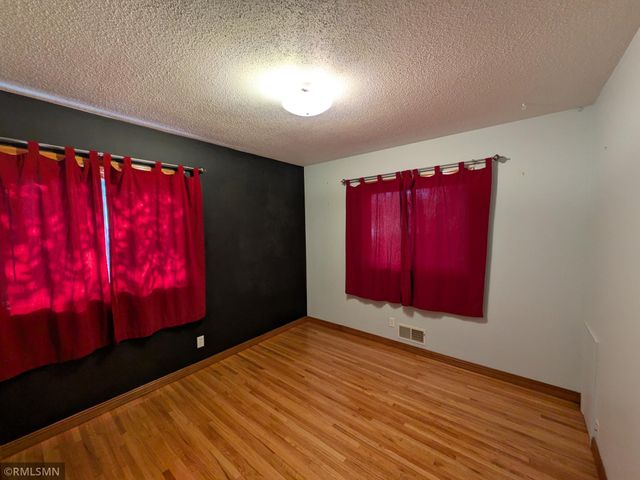 6712 W 26th Street, Saint Louis Park, MN 55426