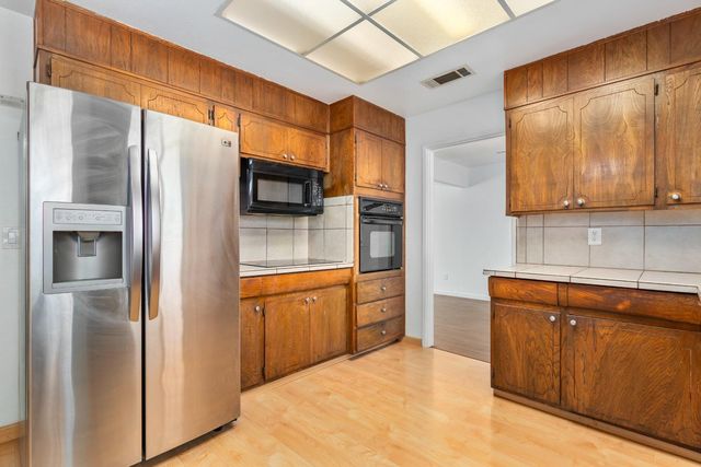 3505 Bixby Way, Stockton, CA 95209