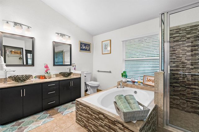 512 Edwards DR, Round Rock, TX 78664