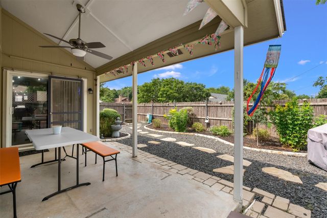 512 Edwards DR, Round Rock, TX 78664