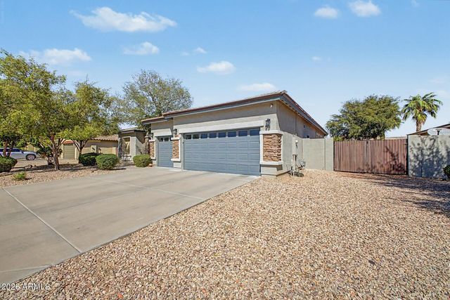 14446 W EDGEMONT Avenue, Goodyear, AZ 85395