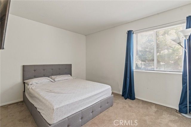 45728 Barham, Lancaster, CA 93534