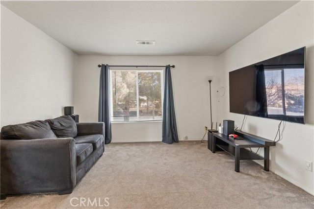 45728 Barham, Lancaster, CA 93534