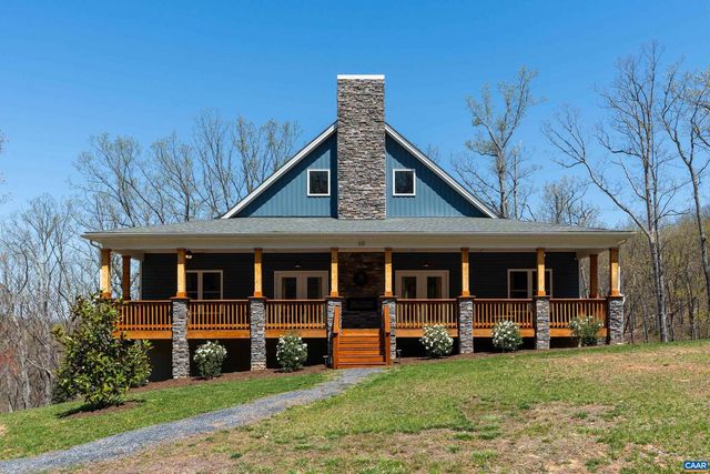 68 BEN LYONS LN, Lyndhurst, VA 22952
