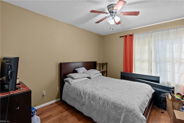 5 Salt Marsh Quay Apt F, Hampton, VA 23666