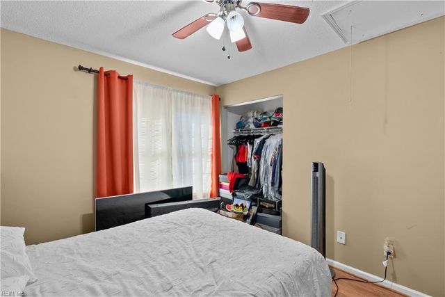 5 Salt Marsh Quay Apt F, Hampton, VA 23666