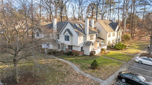 5 Salt Marsh Quay Apt F, Hampton, VA 23666