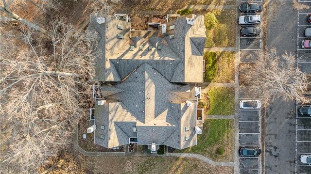 5 Salt Marsh Quay Apt F, Hampton, VA 23666