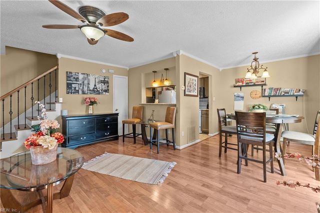 5 Salt Marsh Quay Apt F, Hampton, VA 23666