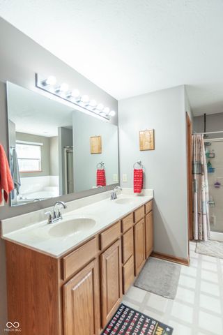 10480 Watkins Drive, Indianapolis, IN 46234