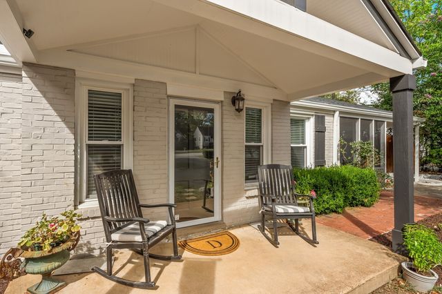 1818 Warfield Dr, Nashville, TN 37215