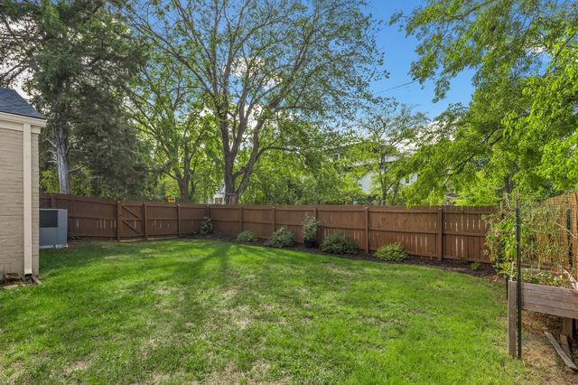 1818 Warfield Dr, Nashville, TN 37215