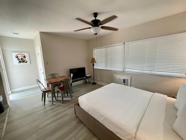828 NE 17th Avenue 1a, Fort Lauderdale, FL 33304