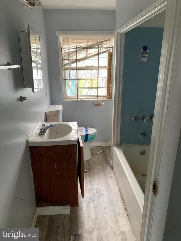 Image 9 of property listing at 1910 WILHELM ST, Baltimore, MD 21223