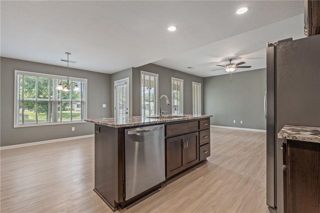 116 N Sivley Street, Peculiar, MO 64078