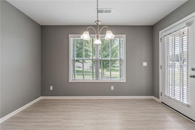 116 N Sivley Street, Peculiar, MO 64078