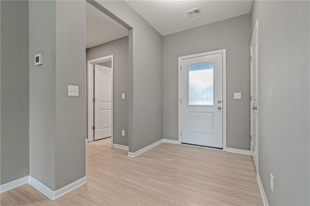 116 N Sivley Street, Peculiar, MO 64078