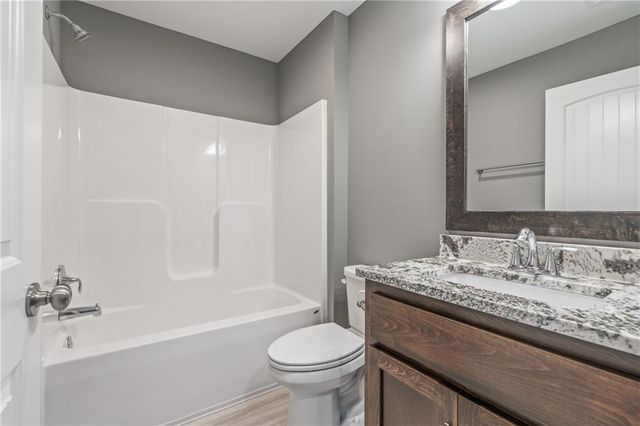 116 N Sivley Street, Peculiar, MO 64078