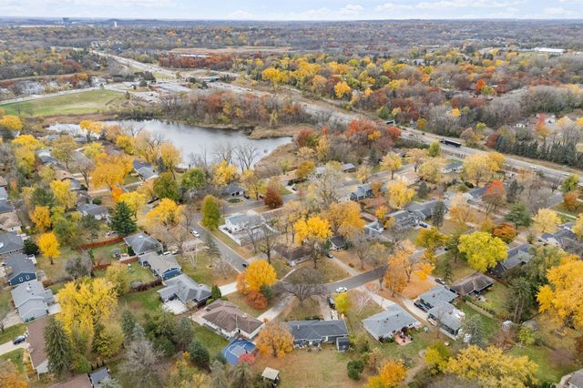 9227 W 22nd Lane, Saint Louis Park, MN 55426