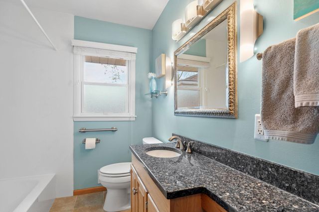 9227 W 22nd Lane, Saint Louis Park, MN 55426