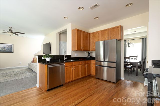 402 Abercairn Way, Waxhaw, NC 28173