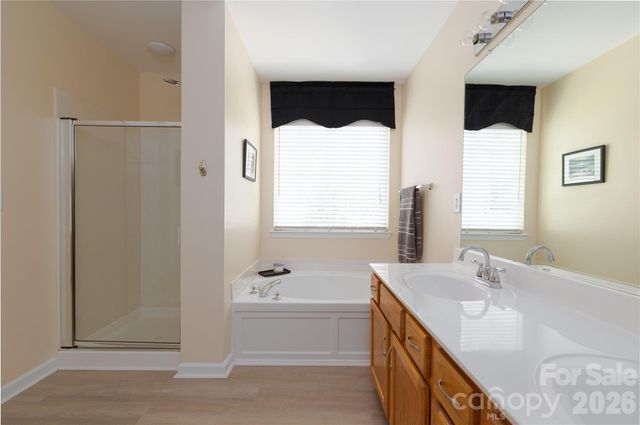 402 Abercairn Way, Waxhaw, NC 28173