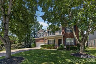 402 Abercairn Way, Waxhaw, NC 28173