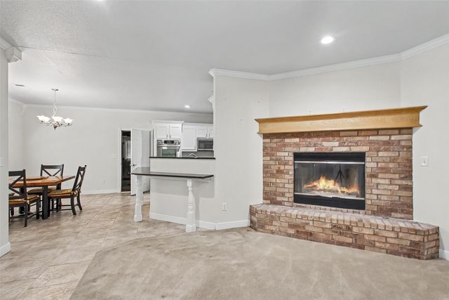 1984 Sunflower Road, Paradise, TX 76073