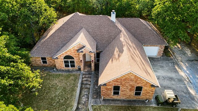1984 Sunflower Road, Paradise, TX 76073