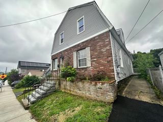 354 University Ave 0, Lowell, MA 01854