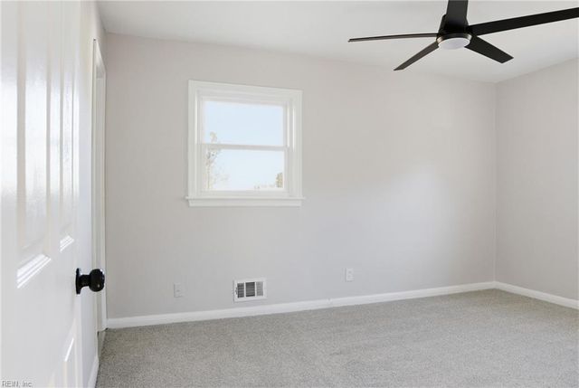 8209 Wedgewood DR, Norfolk, VA 23518