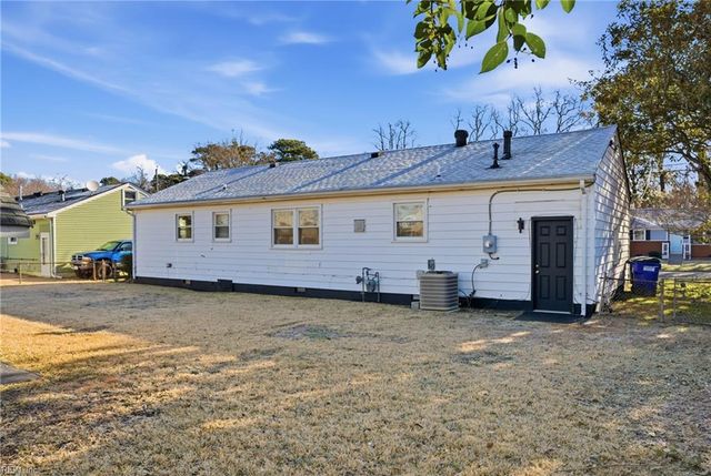 8209 Wedgewood DR, Norfolk, VA 23518