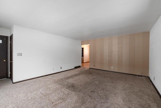 4620 N 135th STREET, Brookfield, WI 53005