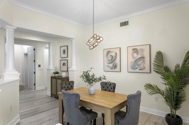 43 BAYVIEW COURT S A, St Petersburg, FL 33711