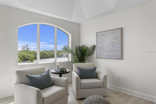 43 BAYVIEW COURT S A, St Petersburg, FL 33711