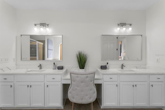 43 BAYVIEW COURT S A, St Petersburg, FL 33711