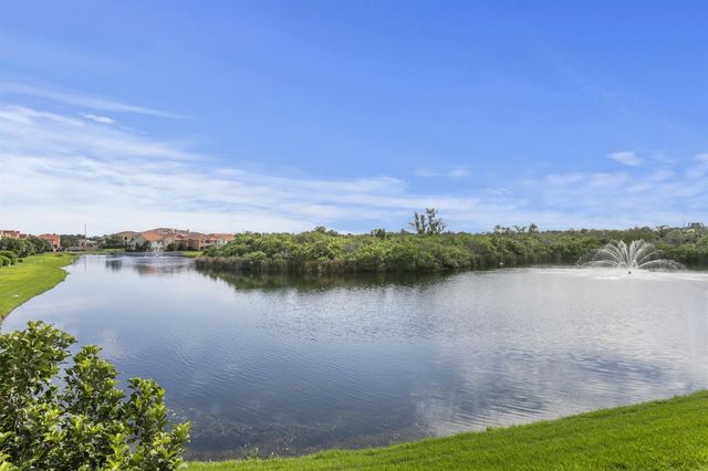 43 BAYVIEW COURT S A, St Petersburg, FL 33711